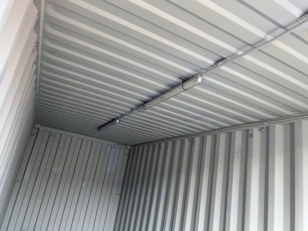 20ft Standard Storage Container with Pre-Installed Interior Lighting (One-Trip)